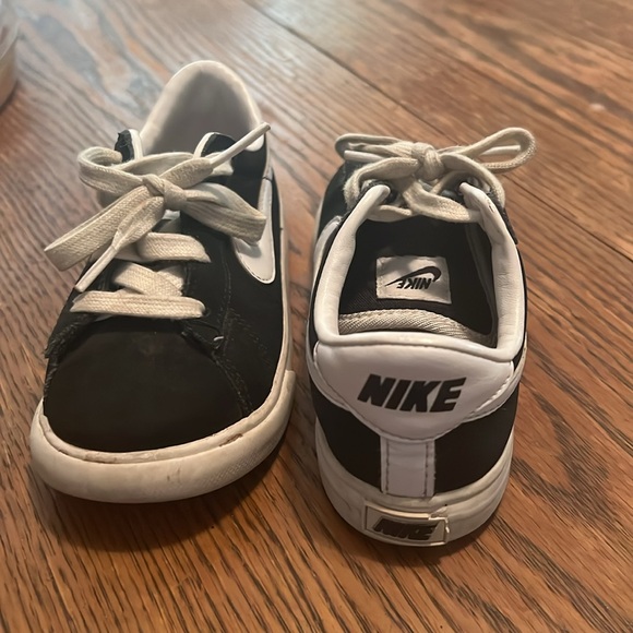 Kids Toddler Nike Sneakers Size 8C - Picture 8 of 8